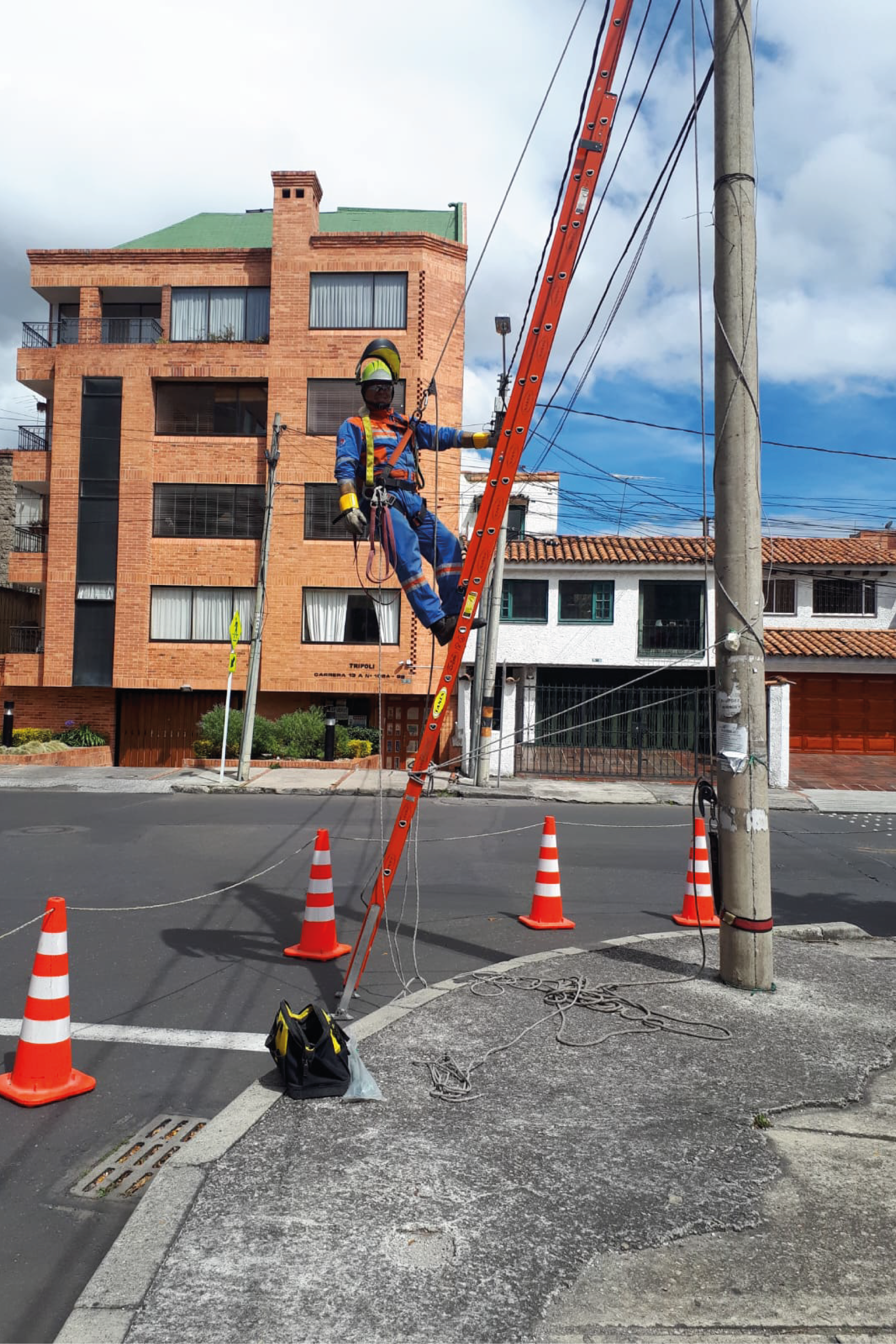 T&eacute;cnico Tecniredes